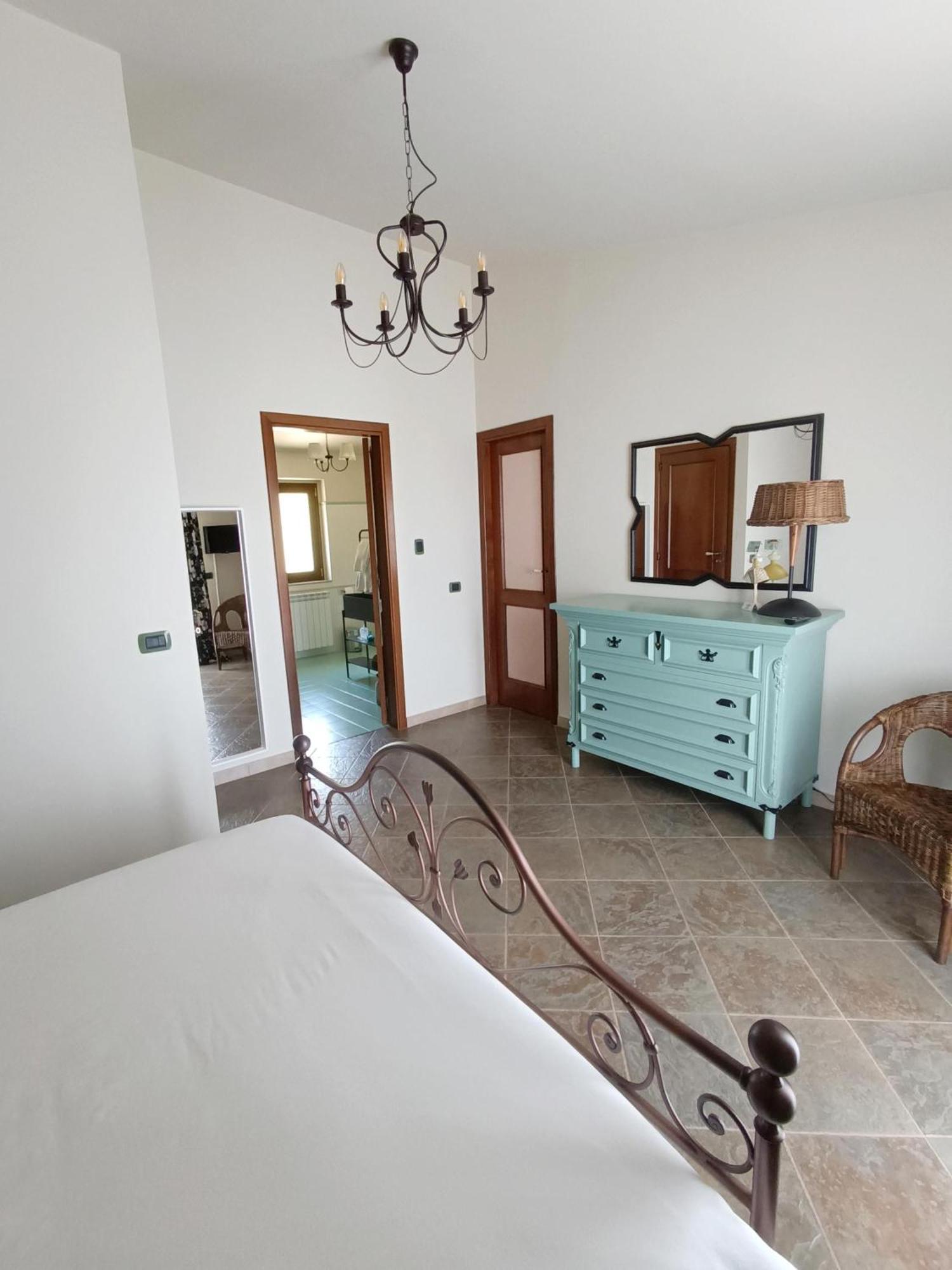 La Casa Di Matilde Bed & Breakfast Gioiosa Marea Dış mekan fotoğraf